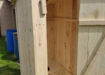 Toaleta drewniana, Wc na działkę