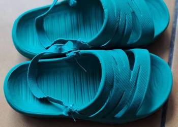 Sandałki dziecięce z Pepco rozm 26