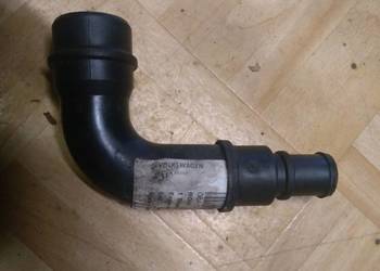 Przewód, króciec odmy 06A 103 213 F 
Oryginał