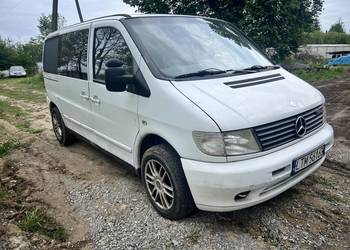 Sprzedam Mercedesa Vito 8-osób