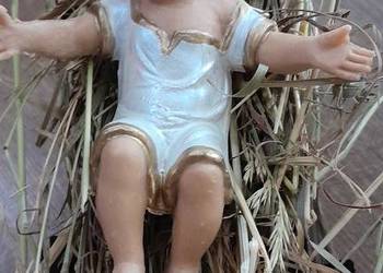 Dzieciątko Jezus w żłóbku