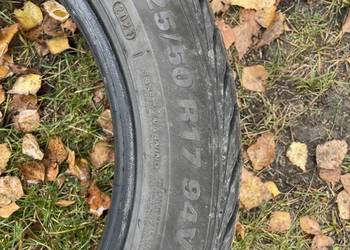 Sprzedam opony zimowe Kumho 225/50/17 run flat komplet 4 sztuki