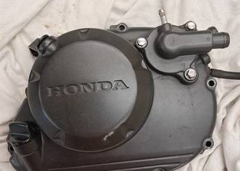 Pokrywa sprzęgła honda cbr125 jc39