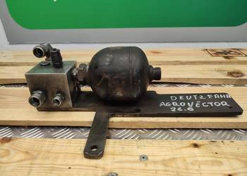Akumulator hydrauliczny Deutz Fahr Agrovector 26.6