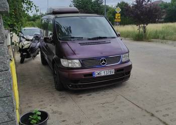 Na części lub całości