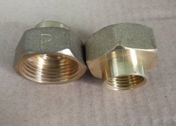 Mufa Redukcyna Mosiężna 1X1/2" KFA