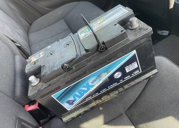 Akumulator samochodowy 100ah 12v