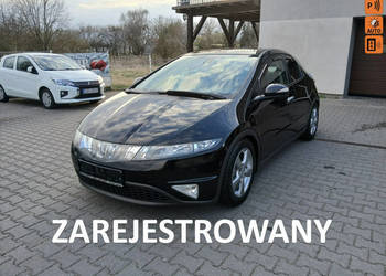 Honda Civic 1.8i alufelgi klimatronik czujniki alkantara 6 biegów stanBDB …