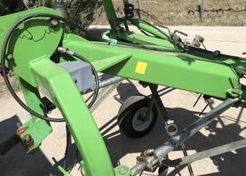 Sprzedam przetrząsacz karuzelowy 5,4 m - stan idealny