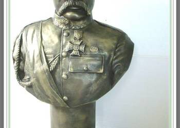 Popiersie- rzeźba  Marszałek Józef Piłsudski na 100-lecie