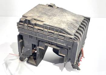 SKRZYNKA BEZPIECZNIKÓW VW TIGUAN SUV 07-18 2.0 140KM MODUŁ