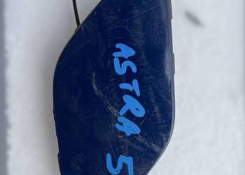 OPEL ASTRA 5 V K ZAŚLEPKA ZDERZAKA OSŁONA HAKA PRZÓD 13423599
