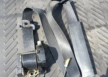 Pas bezpieczeństwa napinacz lewy przód Fiat Doblo I 04r