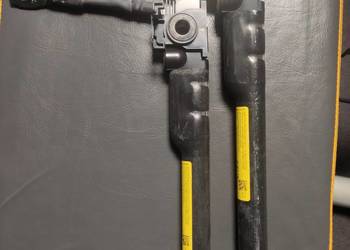 Napinacze pasów 3008 ii kpl, uszkodzone