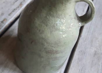 Naczynie ceramiczne ręcznie wykonane. Naczynie ceramiczne ręcznie wykonane.