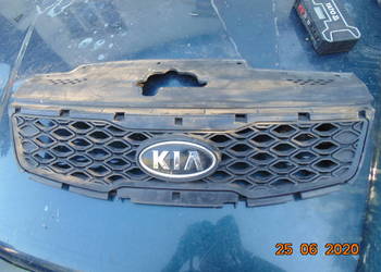 Grill atrapa chłodnicy logo znaczek Kia Rio II lift 09-11