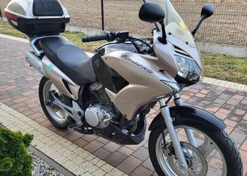 Honda varadero 125 lift.