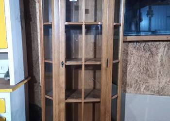 Witryna przeszklona z szufladą - Dąb