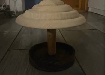 Karmnik dla ptaków w kształcie grzyba własnoręcznie wykonany