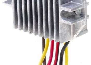 Regulator napięcia AUC12632