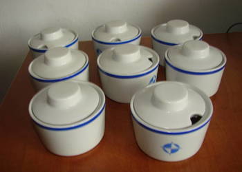 Lubiana mała cukiernica PRL