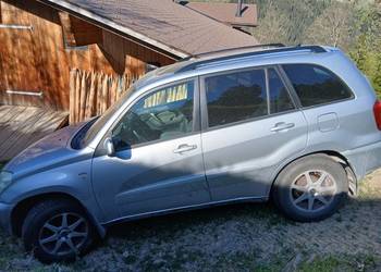 Toyota RAV4 2,0 benzyna