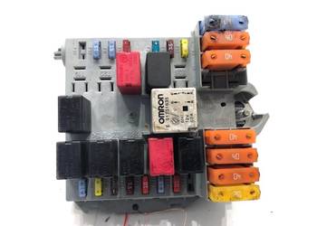 SKRZYNKA BEZPIECZNIKÓW FIAT CROMA 51738105 Kombi 1.8 140KM MODUŁ