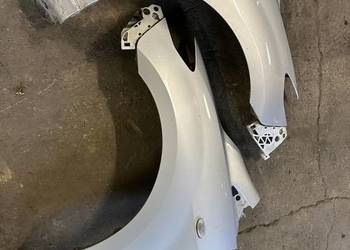 Błotnik prawy przód Mazda 5 srebrny