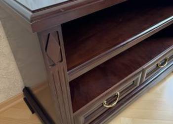 Komplet mebli stylowych drewnianych