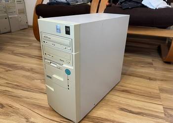 Zabytkowy komputer PC Lifetec Pentium II 400MHz