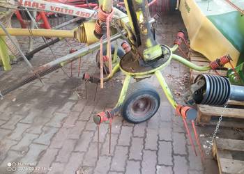 Przewracarka. Claas volto 45