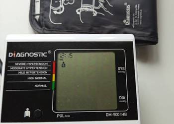 Ciśnieniomierz DIAGNOSTIC DM-500 IHB z rękawem M/L 22cm-42cm
