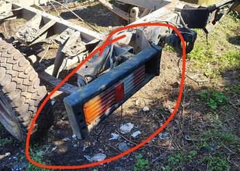 Zderzak lampa tył Tarpan Honker 2324 strona kierowcy