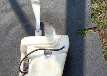 zbiorniczek zbiornik spryskiwaczy nissan primera P12 1,8 16v