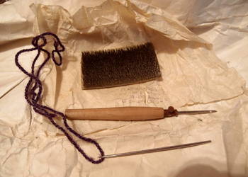 Zestaw do szydełkowania PRL Drewniana igła szydełkowa Zestaw do szydełkowania PRL Drewniana igła szydełkowa