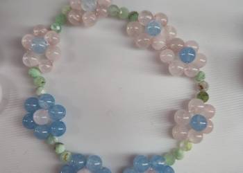 Bransoletka kwiatuszki kwarc różowy niebieski coquette aesthetic