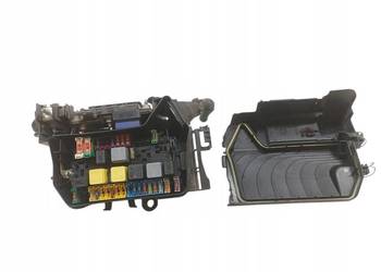 SKRZYNKA BEZPIECZNIKÓW 2.0 D 360KM C117 Mercedes-Benz CLA-klasa I (2013-  )