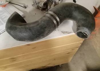 Przewód filtr powietrza- turbo MANITOU 242583