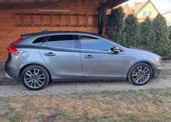 Volvo v40 2.0 D.4 190kM