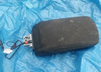 Audi A6 C6 podłokietnik pod telefon