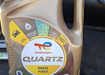 Sprzedam olej silnikowy nowy QUARTZ 0w30