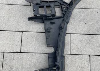 Uchwyt do zderzaka Mercedesa-Benz AMG