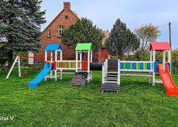 PLAC ZABAW Z CERTYFIKATEM BEZOIECZEŃSTWA NA PUBLICZNE PLACE ZABAW 'STAŚ"