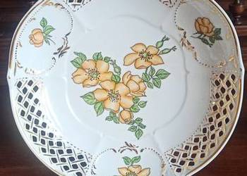 Patera z ażurem. Kaiser. Germany.  Ręcznie zdobiona.   Biała