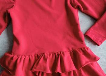 Sukienka dziewczęca czerwona na długi rękaw z falbankami 110