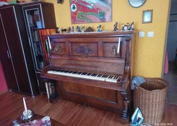 Zabytkowe pianino Paul Brendel Liegnitz