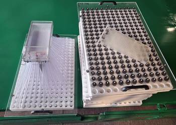 Sprzedam siewnik wraz z multiplatami na 240 komórek