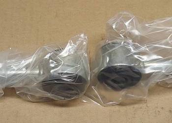 2X ŁĄCZNIK STABILIZATORA VW TRANSPORTER IV 90-03 701411049