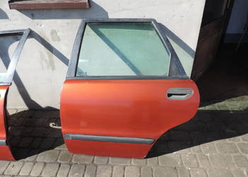 VOLVO V40 I FL DRZWI LEWE TYLNE TYŁ 338-22