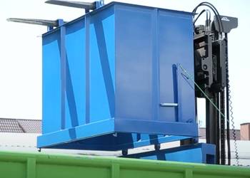 Metalowy kontener z otwieranym dnem do wózka widłowego 1500l